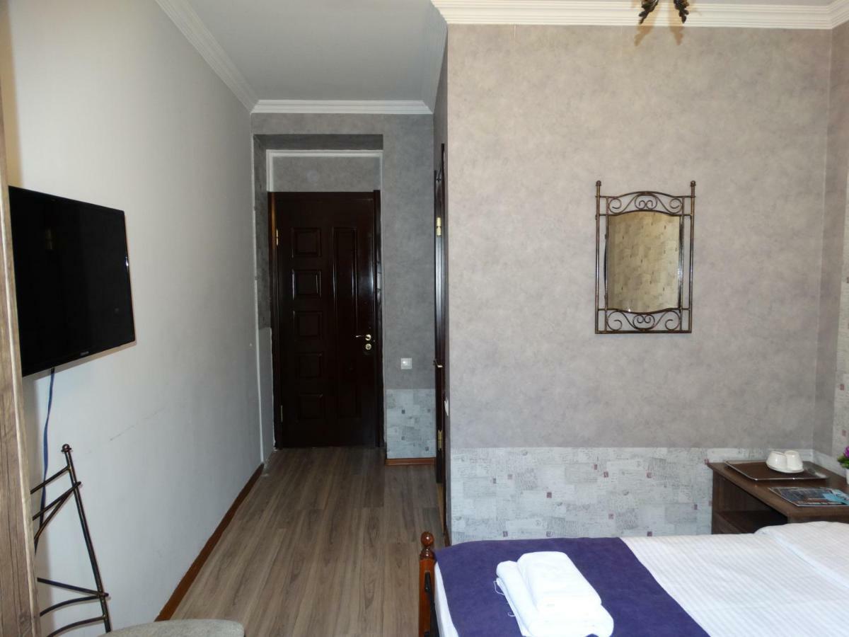 Vita Plaza Tbilissi Chambre photo