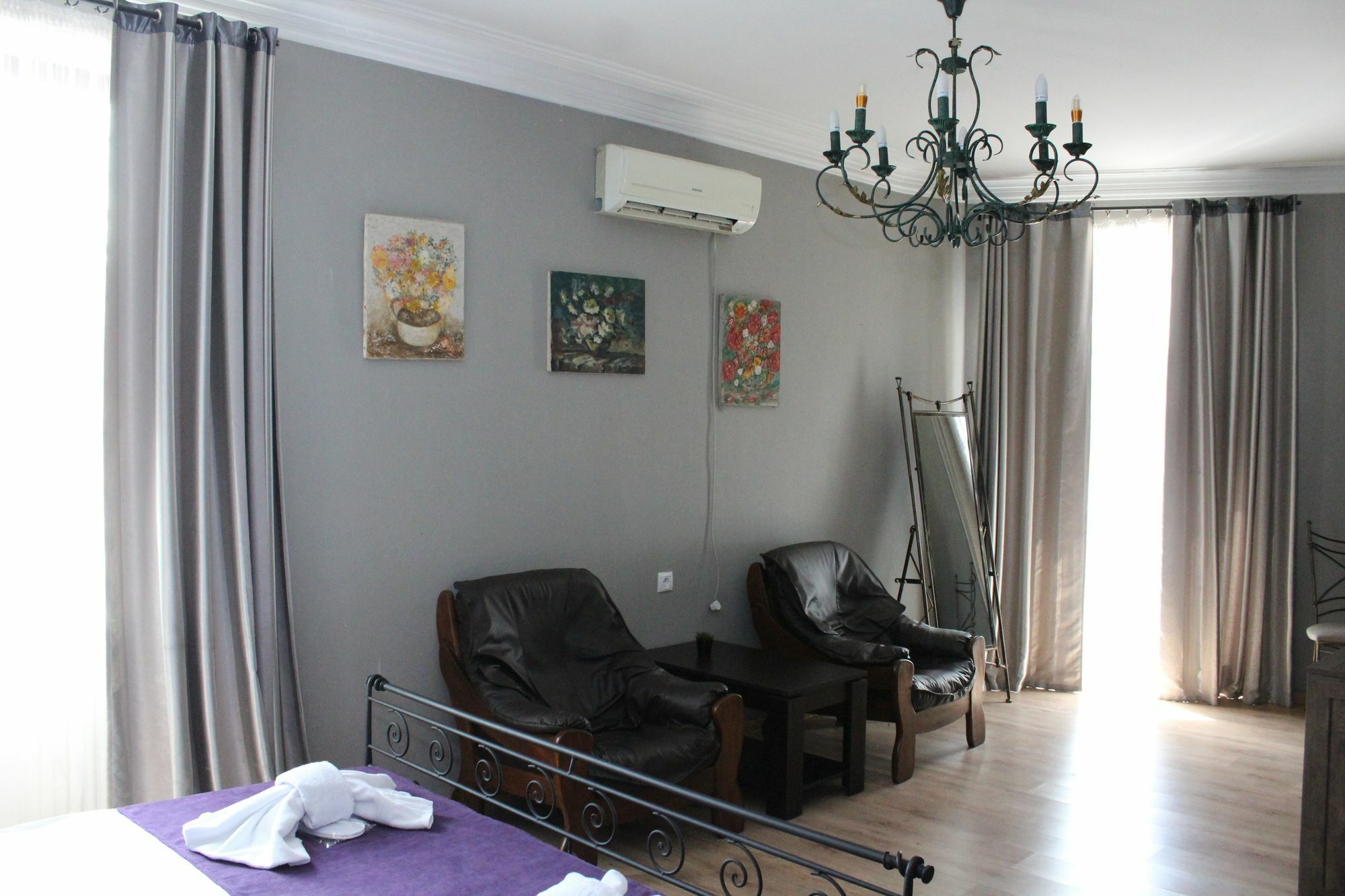 Vita Plaza Tbilissi Extérieur photo